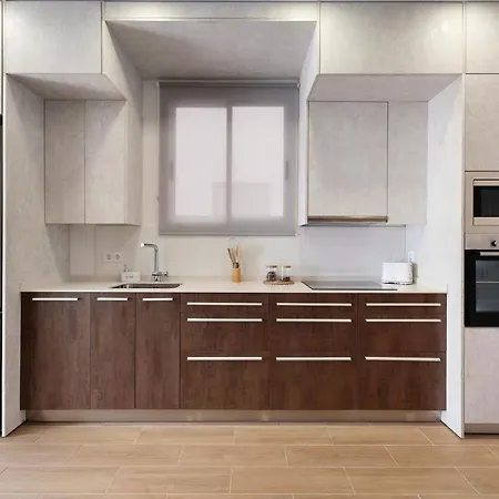 La Laguna Apartment *