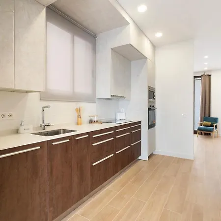 La Laguna Apartment *